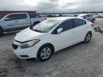  Salvage Kia Forte