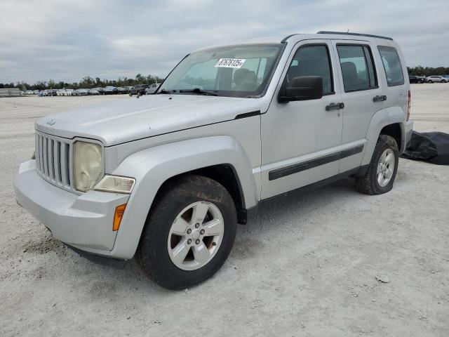  Salvage Jeep Liberty