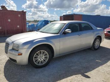  Salvage Chrysler 300