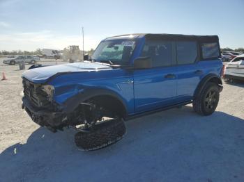  Salvage Ford Bronco