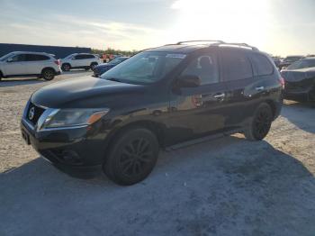  Salvage Nissan Pathfinder