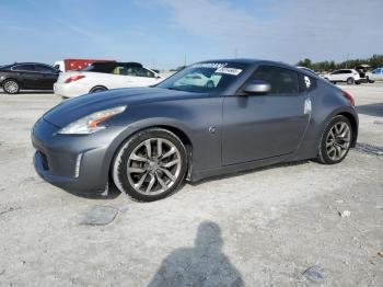  Salvage Nissan 370Z