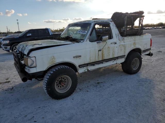  Salvage Ford Bronco