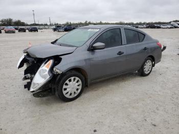  Salvage Nissan Versa