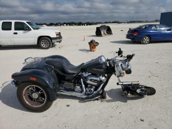  Salvage Harley-Davidson Fl