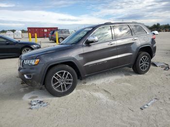  Salvage Jeep Grand Cherokee