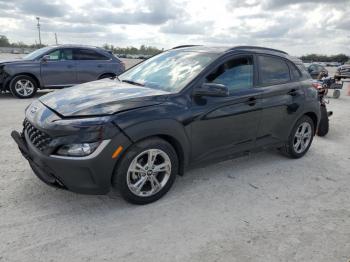  Salvage Hyundai KONA