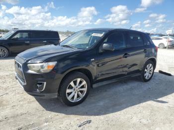  Salvage Mitsubishi Outlander