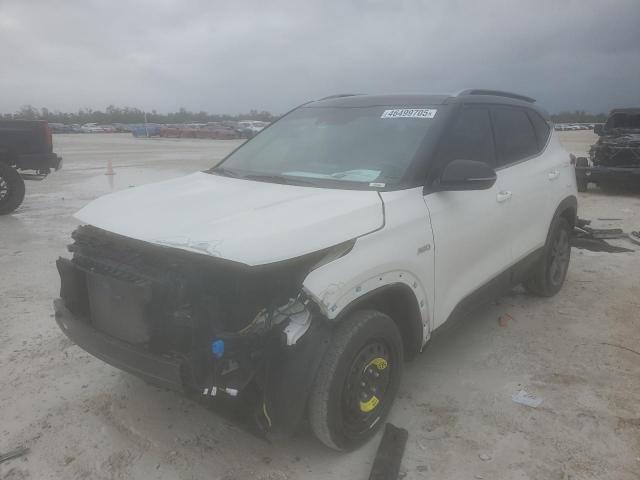  Salvage Kia Seltos