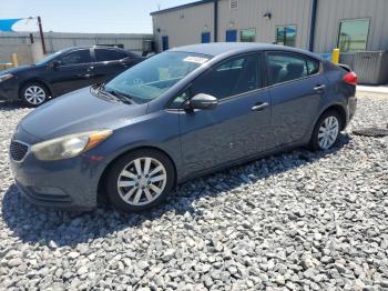  Salvage Kia Forte