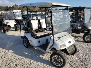  Salvage Starcraft Golf Cart
