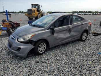  Salvage Hyundai ACCENT