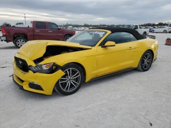 Salvage Ford Mustang