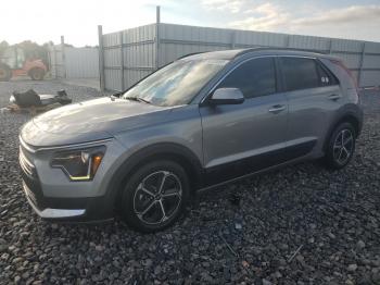  Salvage Kia Niro