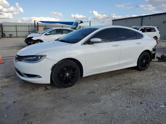  Salvage Chrysler 200