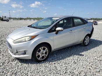  Salvage Ford Fiesta