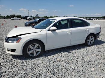  Salvage Volkswagen Passat