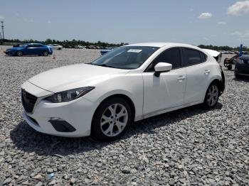  Salvage Mazda 3
