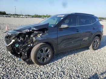  Salvage Kia Seltos