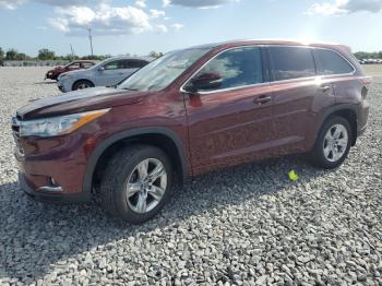  Salvage Toyota Highlander