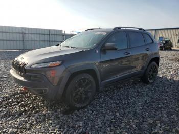  Salvage Jeep Cherokee