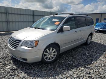  Salvage Chrysler Minivan