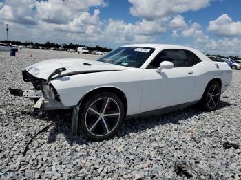  Salvage Dodge Challenger