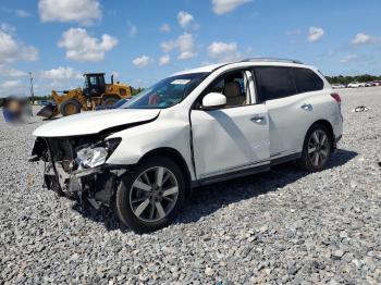  Salvage Nissan Pathfinder