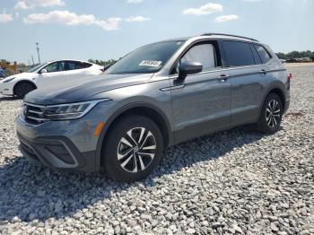  Salvage Volkswagen Tiguan