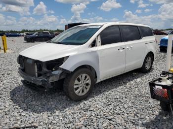  Salvage Kia Sedona