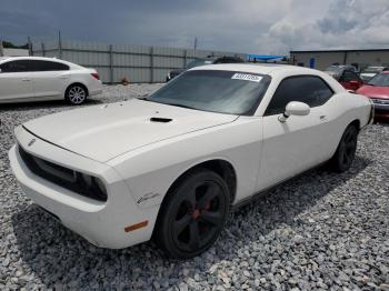  Salvage Dodge Challenger