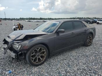  Salvage Chrysler 300