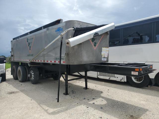  Salvage Clei Trailer