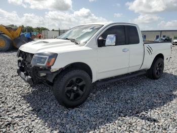  Salvage Nissan Titan
