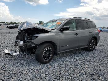  Salvage Nissan Pathfinder