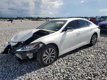  Salvage Lexus Es