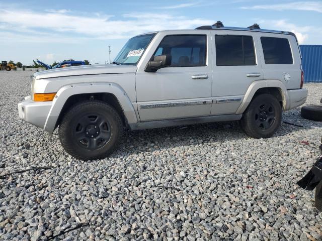  Salvage Jeep Commander