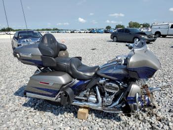  Salvage Harley-Davidson Flse