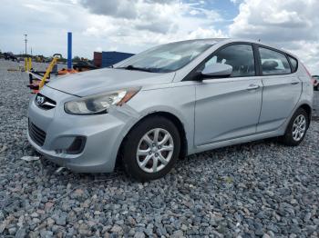  Salvage Hyundai ACCENT