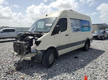  Salvage Mercedes-Benz Sprinter