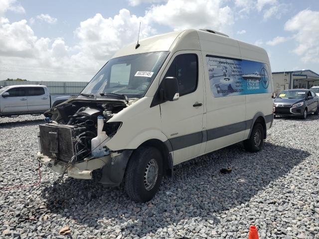  Salvage Mercedes-Benz Sprinter