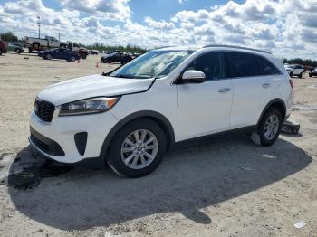  Salvage Kia Sorento