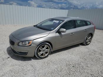  Salvage Volvo V60