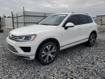  Salvage Volkswagen Touareg