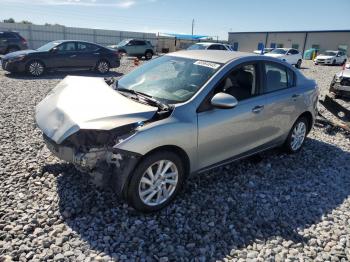  Salvage Mazda 3