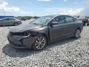 Salvage Chrysler 200