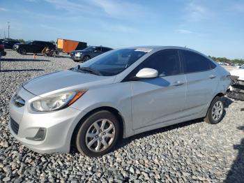  Salvage Hyundai ACCENT