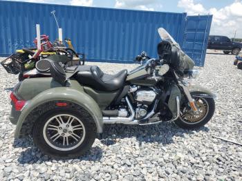  Salvage Harley-Davidson Fl