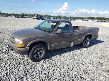  Salvage Chevrolet S-10