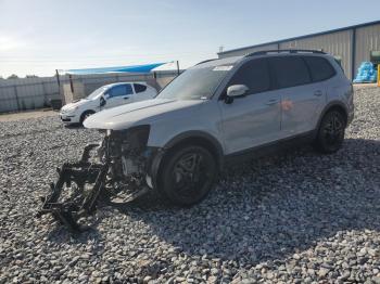  Salvage Kia Telluride